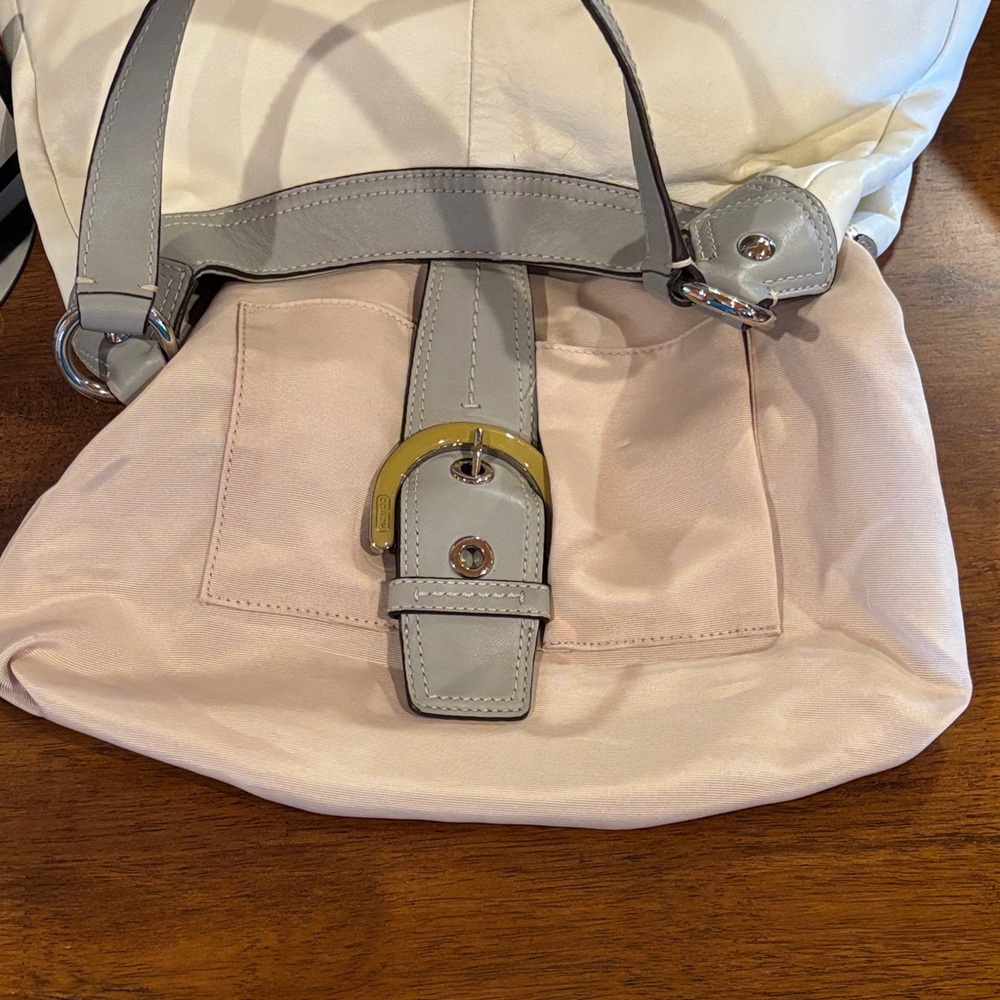 Coach Soho Lynn Hobo “F17092” cream and grey with buckle front - Picture 16 of 17